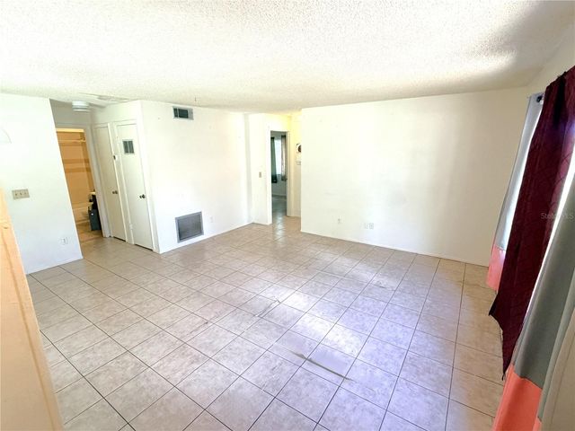 3102 SPLIT WILLOW DR, Orlando, FL 32808
