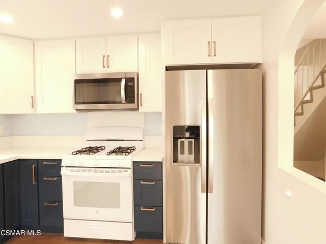 287 Green Heath Place, Thousand Oaks, CA 91361