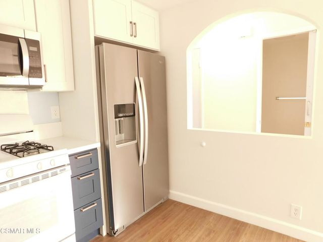 287 Green Heath Place, Thousand Oaks, CA 91361
