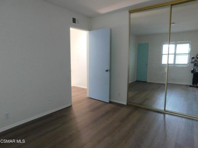 287 Green Heath Place, Thousand Oaks, CA 91361