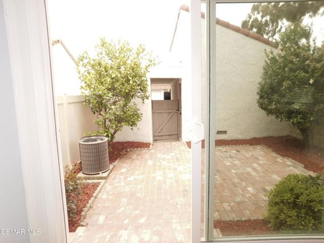 287 Green Heath Place, Thousand Oaks, CA 91361