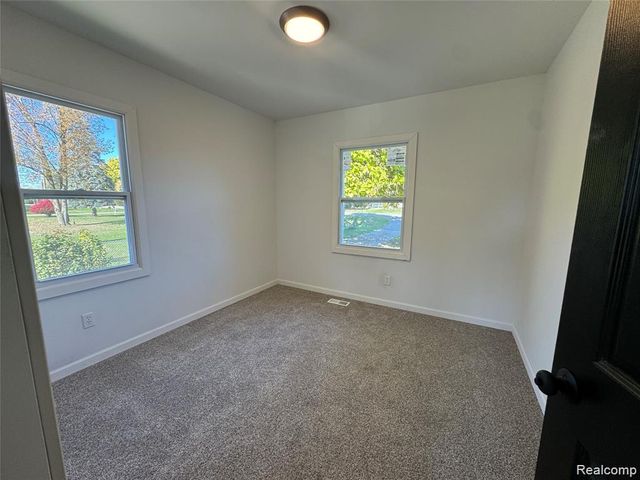 1393 W Stanley Road, Mount Morris, MI 48458