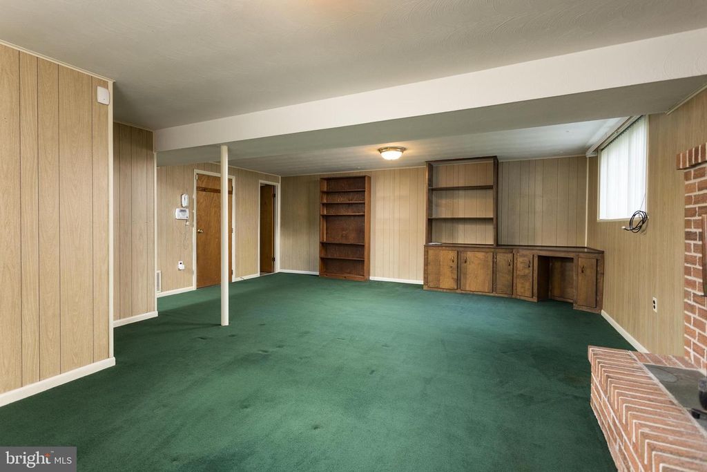 Image 22 of property listing at 709 BAYBERRY RD, Edgewood, MD 21040