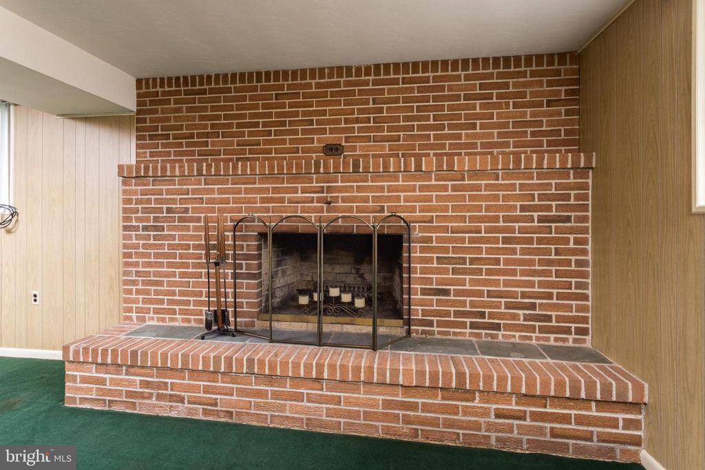 Image 23 of property listing at 709 BAYBERRY RD, Edgewood, MD 21040
