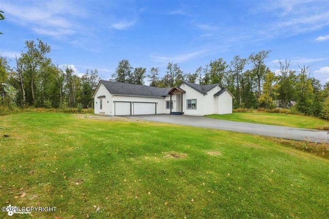 7640 E Alyeska Drive, Wasilla, AK 99654