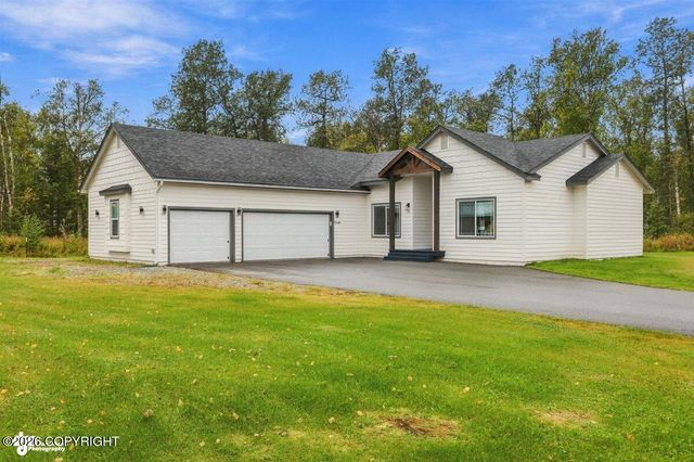 7640 E Alyeska Drive, Wasilla, AK 99654