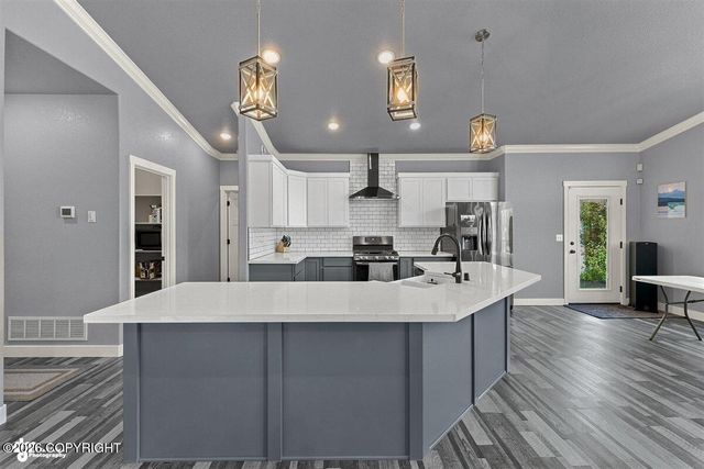 7640 E Alyeska Drive, Wasilla, AK 99654