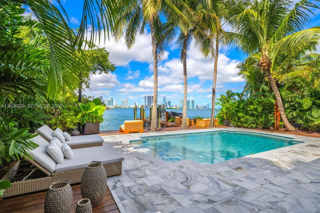 244 W San Marino Dr, Miami Beach, FL 33139