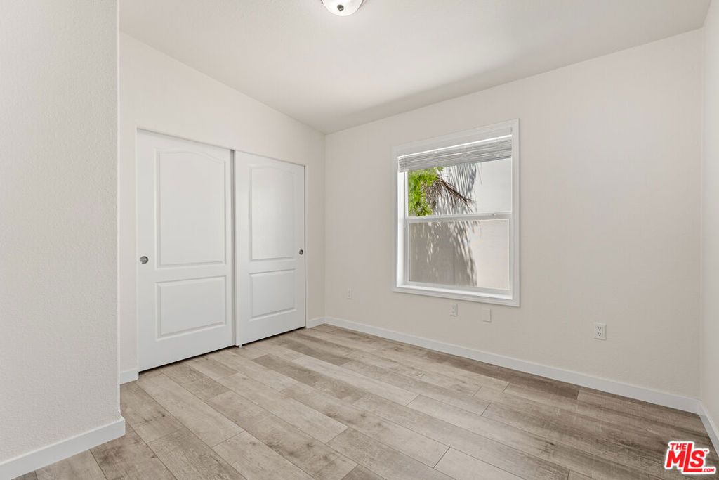 Image 8 of property listing at 8250 Lankershim Boulevard 137, North Hollywood, CA 91605