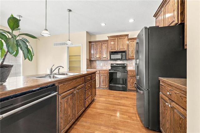 9644 Adrian Avenue, Kansas City, MO 64154