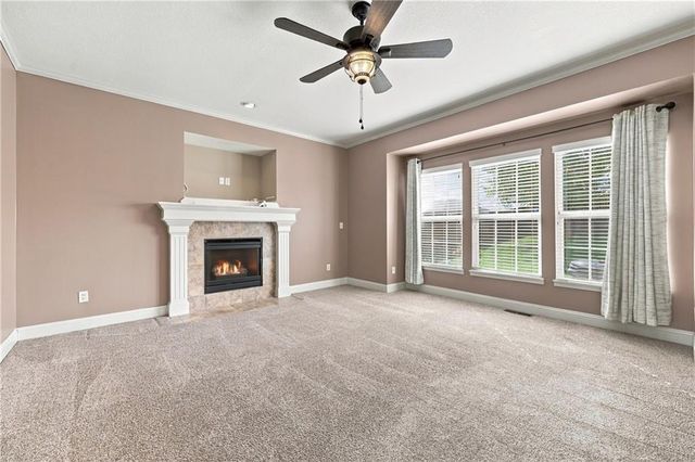 9644 Adrian Avenue, Kansas City, MO 64154