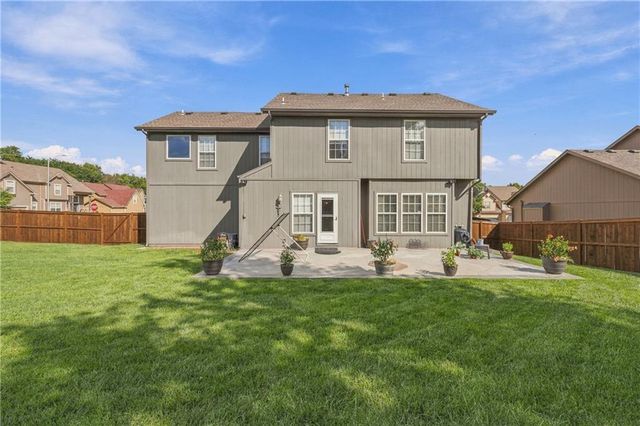 9644 Adrian Avenue, Kansas City, MO 64154