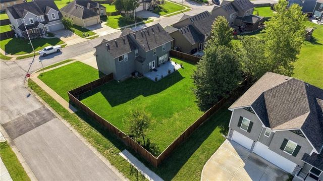 9644 Adrian Avenue, Kansas City, MO 64154