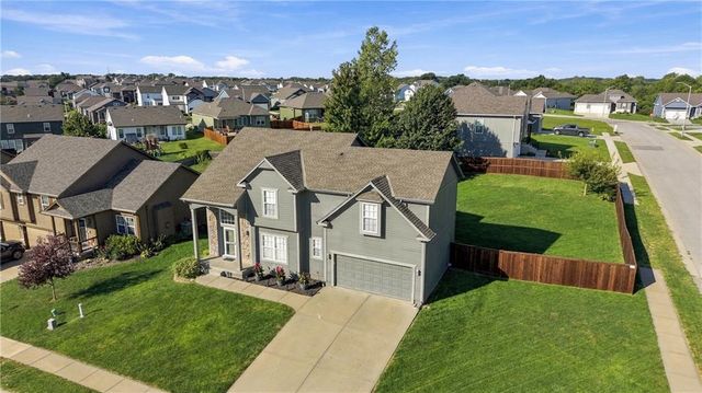 9644 Adrian Avenue, Kansas City, MO 64154