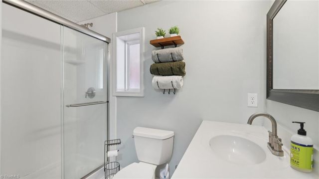 1608 Sharon Road, Winston-salem, NC 27103