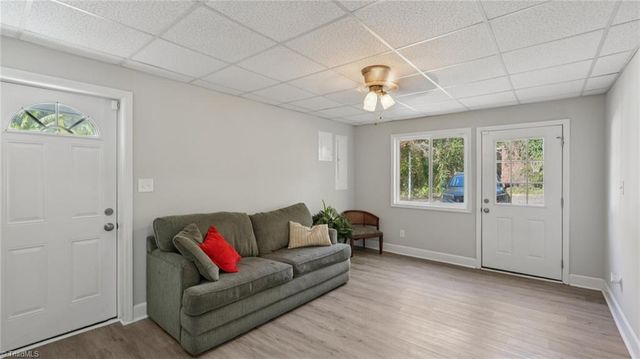 1608 Sharon Road, Winston-salem, NC 27103