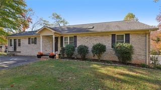 1608 Sharon Road, Winston-salem, NC 27103