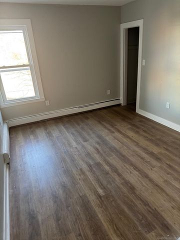 422 Lafayette Street 1R, Bridgeport, CT 06604