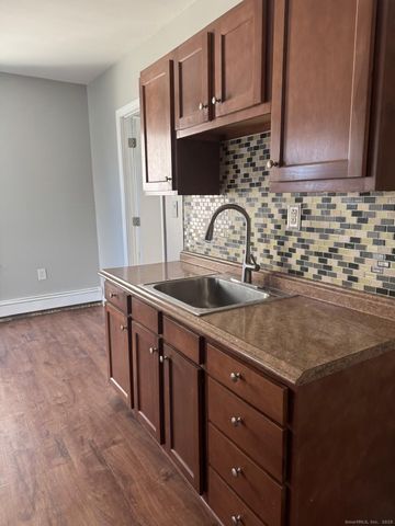 422 Lafayette Street 1R, Bridgeport, CT 06604