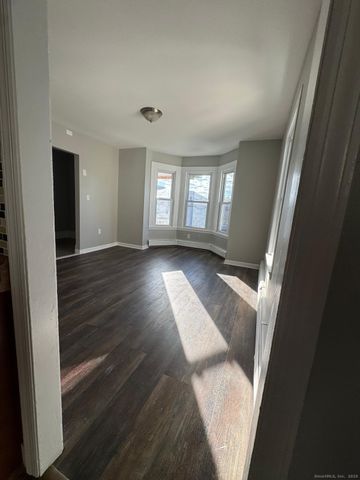 422 Lafayette Street 1R, Bridgeport, CT 06604