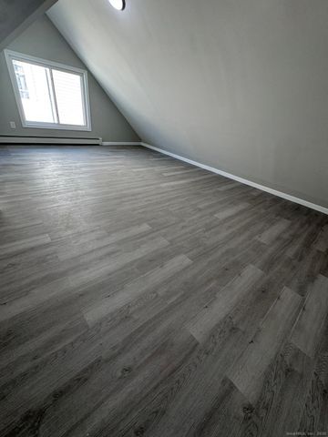 422 Lafayette Street 1R, Bridgeport, CT 06604