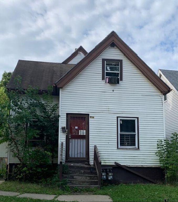 1803 W Hopkins STREET #1803, Milwaukee, WI 53206