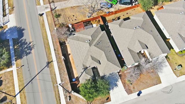 9527 Butterfly Bend, San Antonio, TX 78224