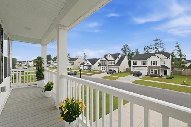 512 Yellow Leaf Lane, Summerville, SC 29486