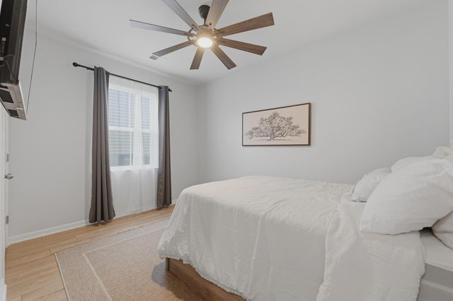 512 Yellow Leaf Lane, Summerville, SC 29486