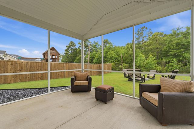 512 Yellow Leaf Lane, Summerville, SC 29486