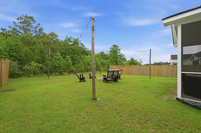 512 Yellow Leaf Lane, Summerville, SC 29486