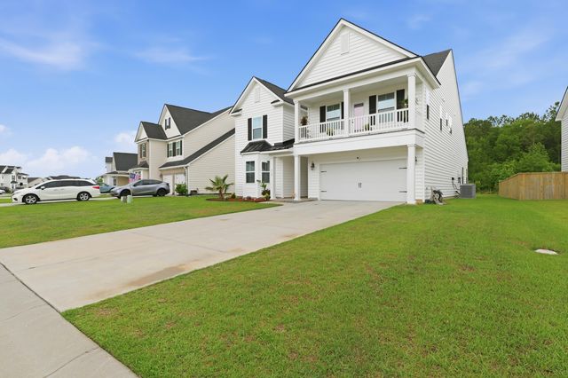 512 Yellow Leaf Lane, Summerville, SC 29486