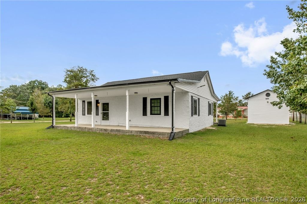 721 Cope Rd, Red Springs, NC 28377 — photo 2