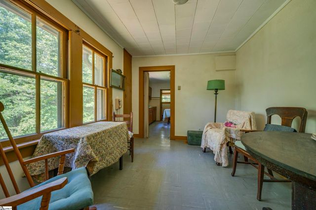 77 First Street, Tryon, NC 28782