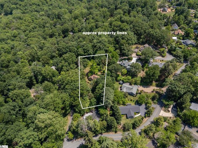 77 First Street, Tryon, NC 28782