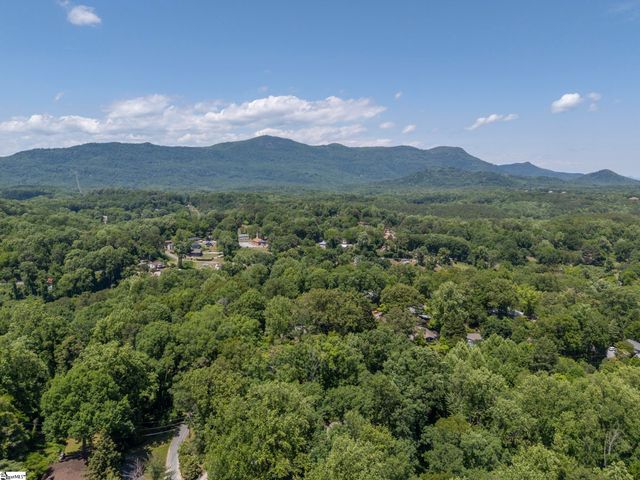 77 First Street, Tryon, NC 28782