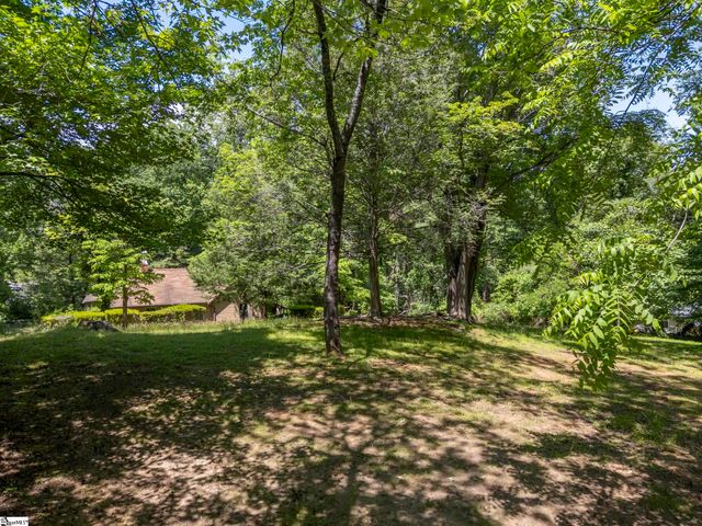 77 First Street, Tryon, NC 28782