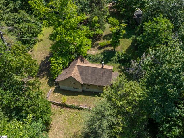 77 First Street, Tryon, NC 28782