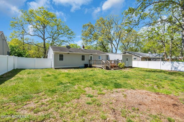 508 Monmouth Avenue, Pine Beach, NJ 08741