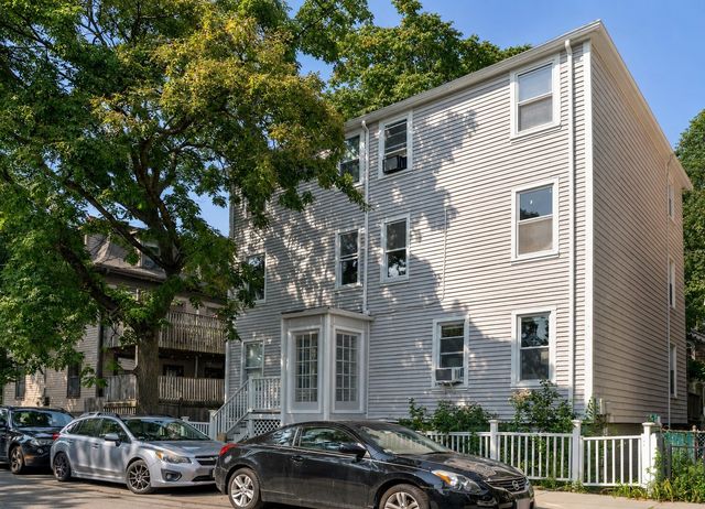 51 Lopez Street 4, Cambridge, MA 02139