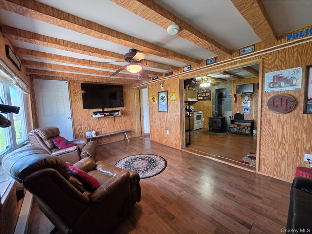 48 Mullen Road, Parksville, NY 12768