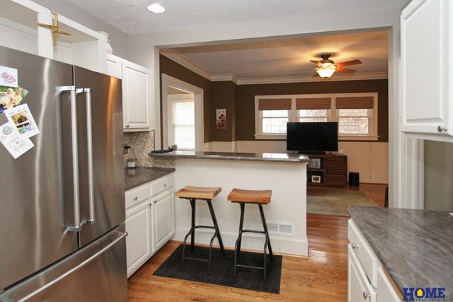 3028 Puritan Avenue, Lincoln, NE 68502