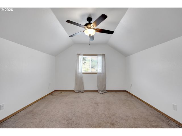 47638 Hwy 58, Oakridge, OR 97463