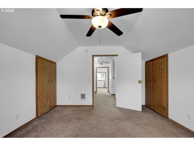 47638 Hwy 58, Oakridge, OR 97463