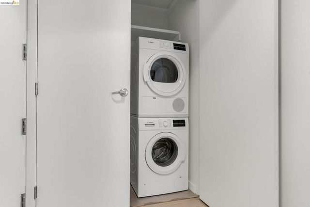 51 Innes Ct 204, San Francisco, CA 94124