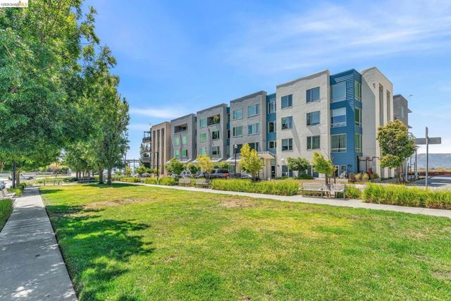 51 Innes Ct 204, San Francisco, CA 94124