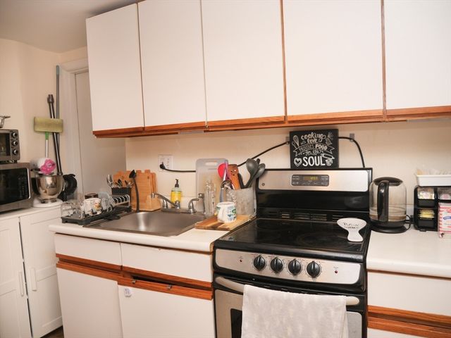 28 Browne 1, Brookline, MA 02446