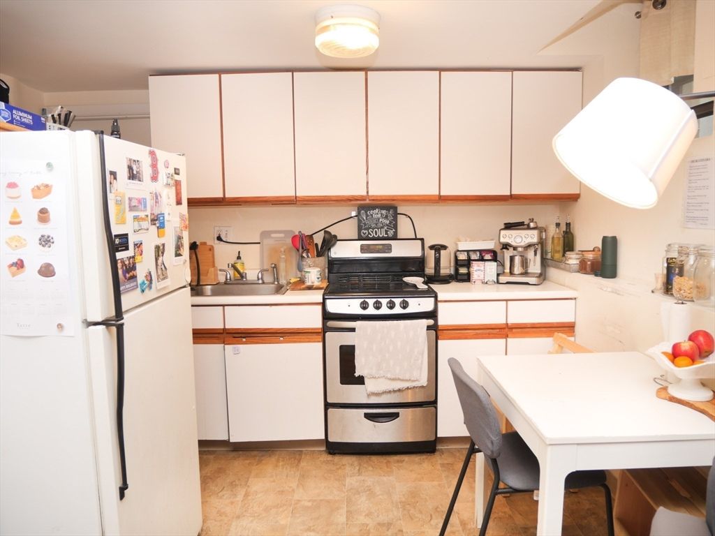 28 Browne 1, Brookline, MA 02446