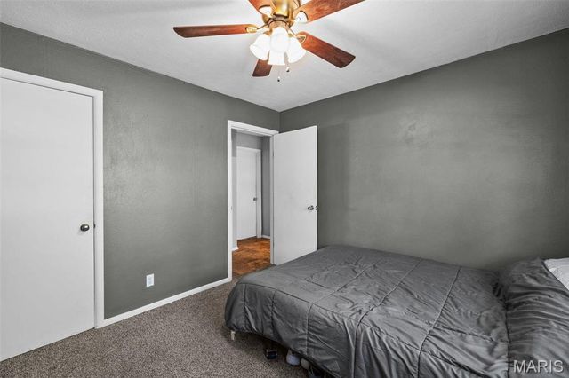 1155 East Karsch Boulevard, Farmington, MO 63640