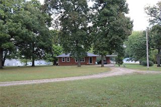 1155 East Karsch Boulevard, Farmington, MO 63640